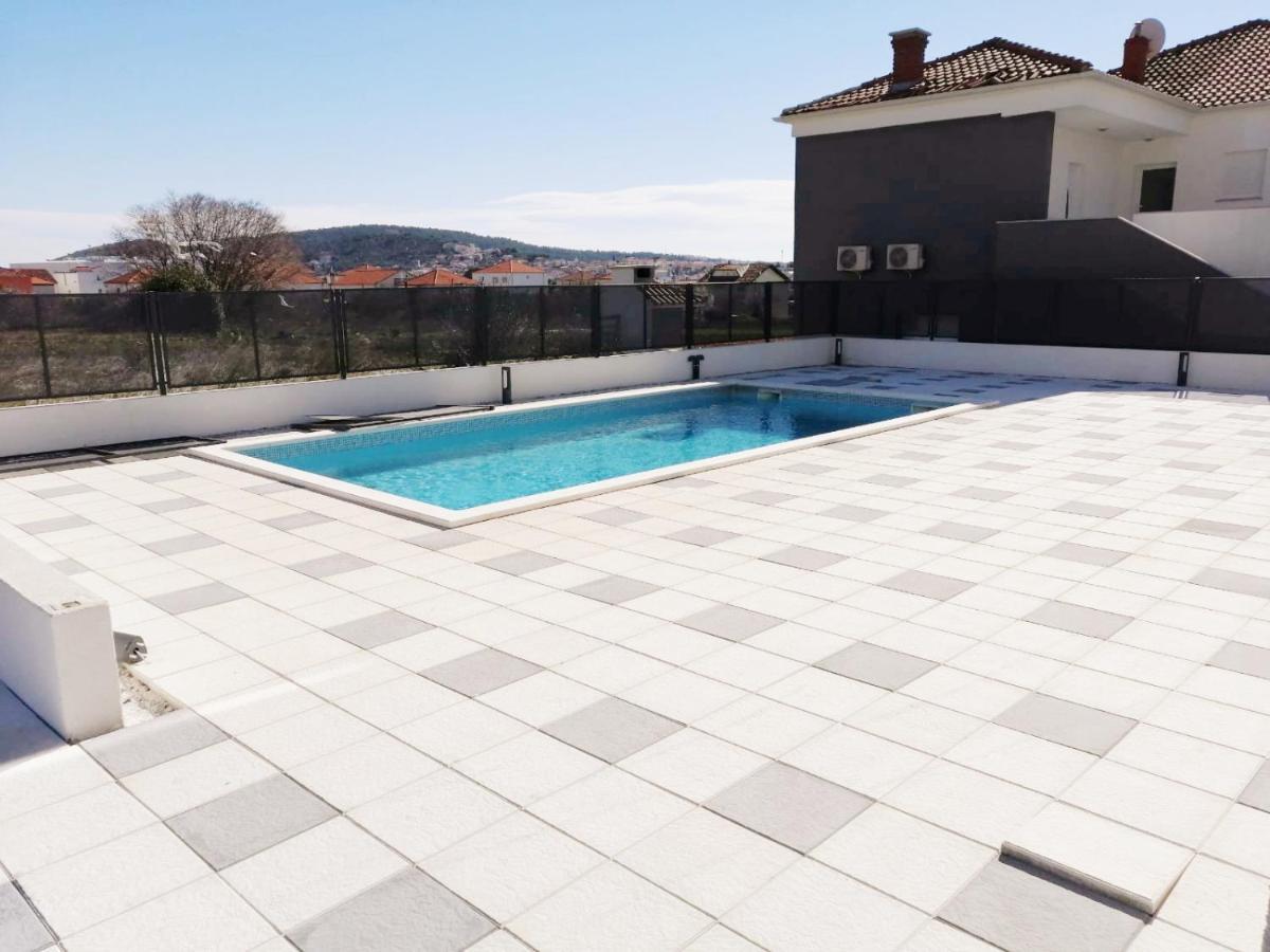 Judita Trogir Luaran gambar