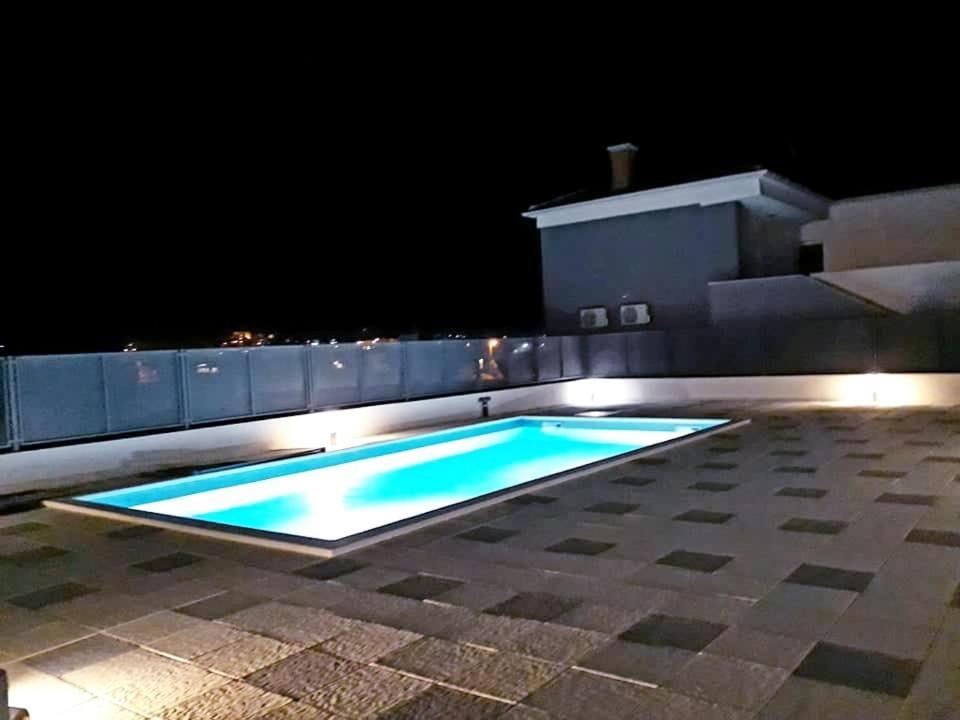 Judita Trogir Luaran gambar