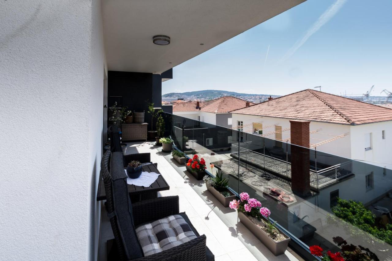 Judita Trogir Luaran gambar