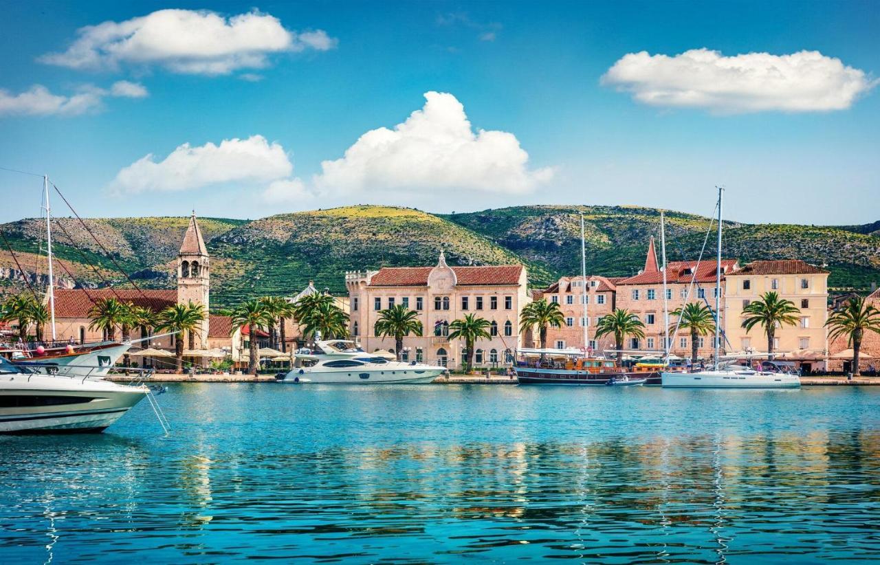 Judita Trogir Luaran gambar